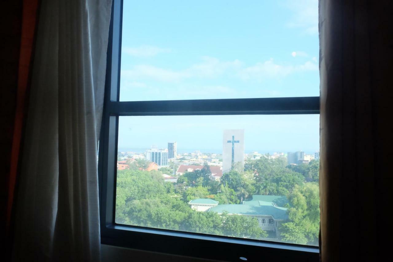 Horizons 101 - Panoramic View By St. Therese Cebu Bagian luar foto