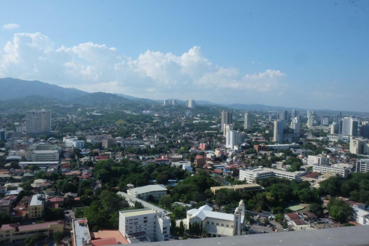 Horizons 101 - Panoramic View By St. Therese Cebu Bagian luar foto
