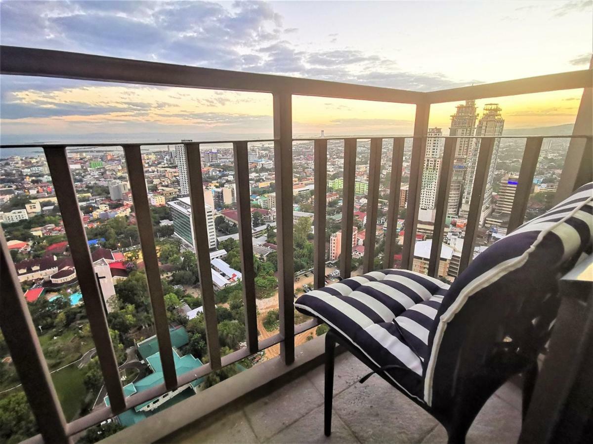 Horizons 101 - Panoramic View By St. Therese Cebu Bagian luar foto