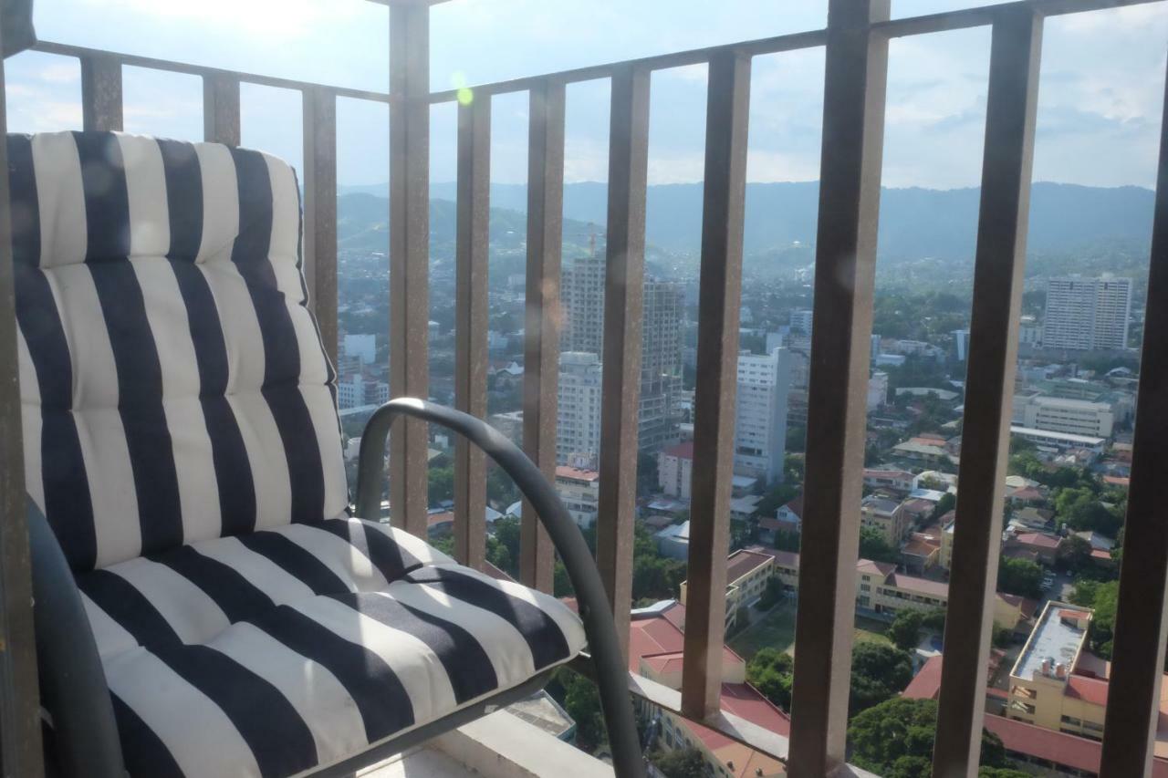 Horizons 101 - Panoramic View By St. Therese Cebu Bagian luar foto
