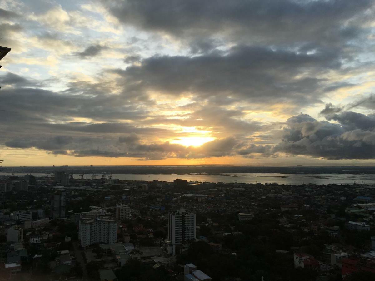 Horizons 101 - Panoramic View By St. Therese Cebu Bagian luar foto