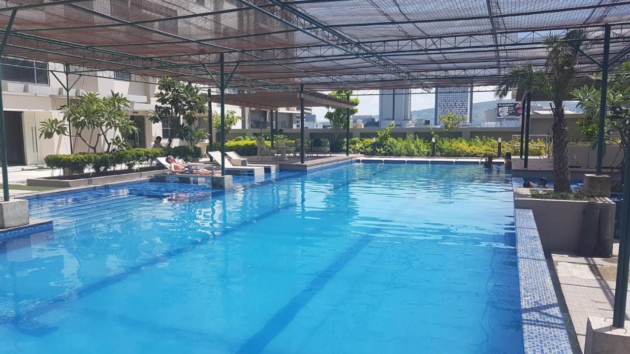 Horizons 101 - Panoramic View By St. Therese Cebu Bagian luar foto